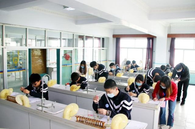 ����ͷ����